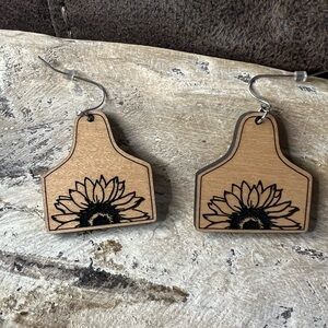 New Handmade Wooden Sunflower Cowrag‎ Designed Dangle Earrings